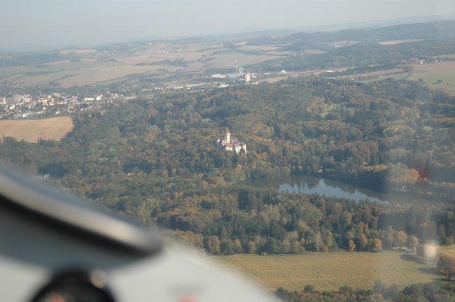 Kliknutím zavřete okno